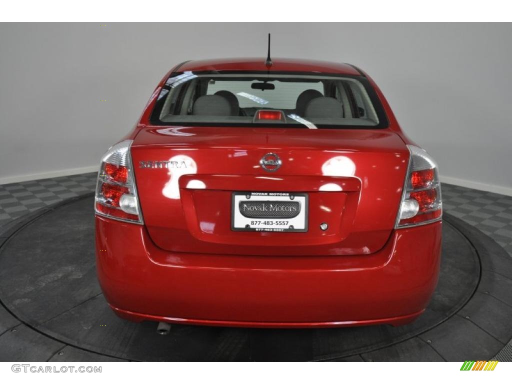 2009 Sentra 2.0 - Red Alert / Charcoal photo #4