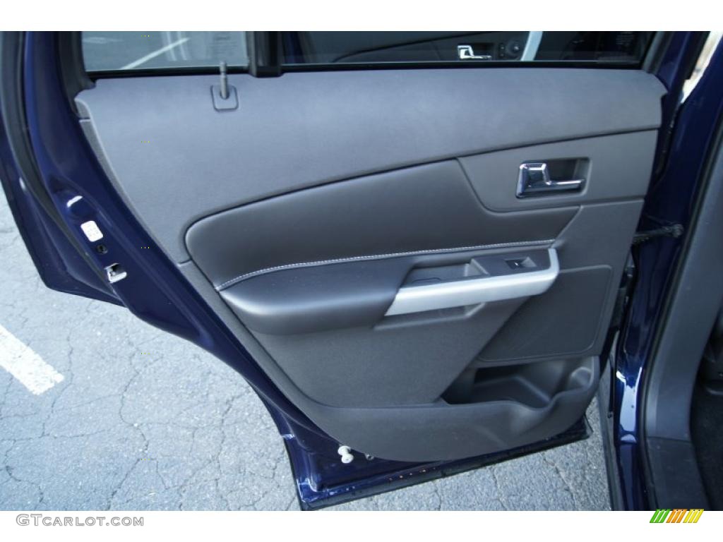 2011 Ford Edge SE Door Panel Photos
