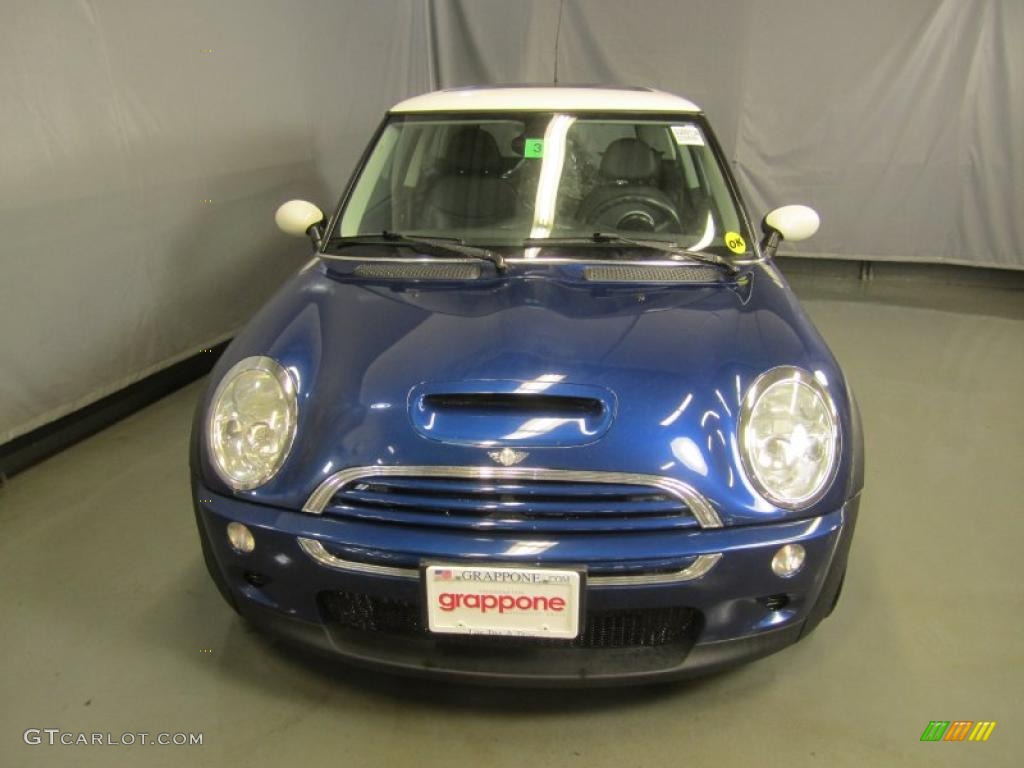 2004 Cooper S Hardtop - Indi Blue Metallic / Panther Black photo #2