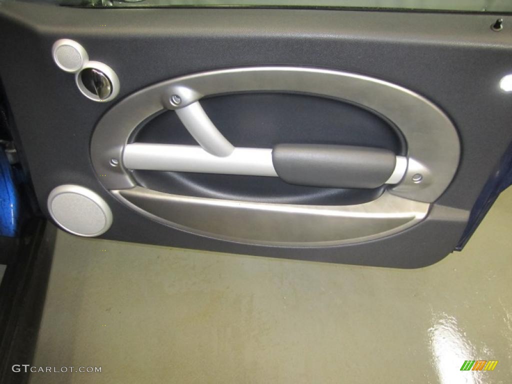 2004 Cooper S Hardtop - Indi Blue Metallic / Panther Black photo #19