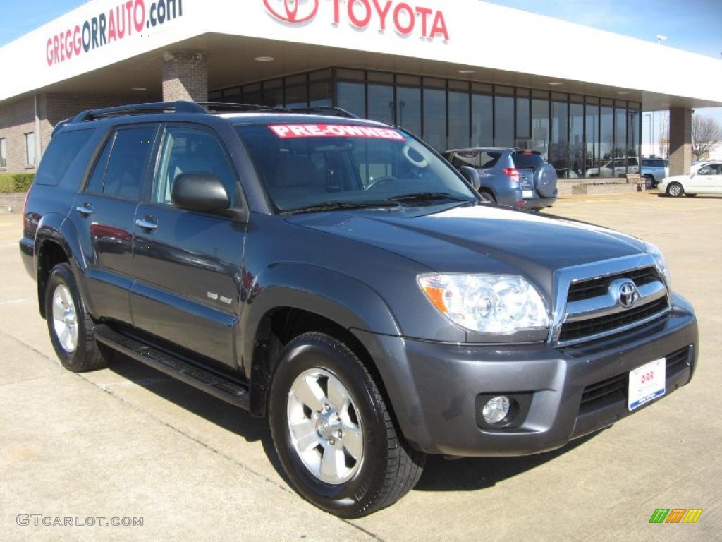 2006 4Runner SR5 4x4 - Galactic Gray Mica / Taupe photo #1