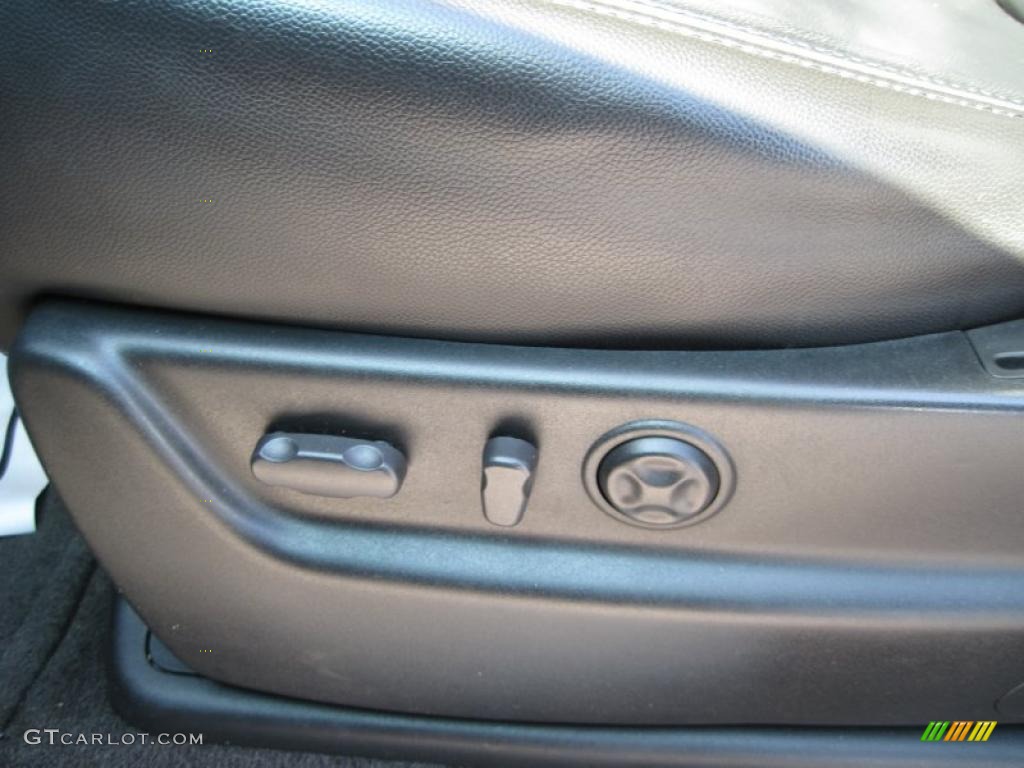 2007 Tahoe LTZ - Black / Ebony photo #11