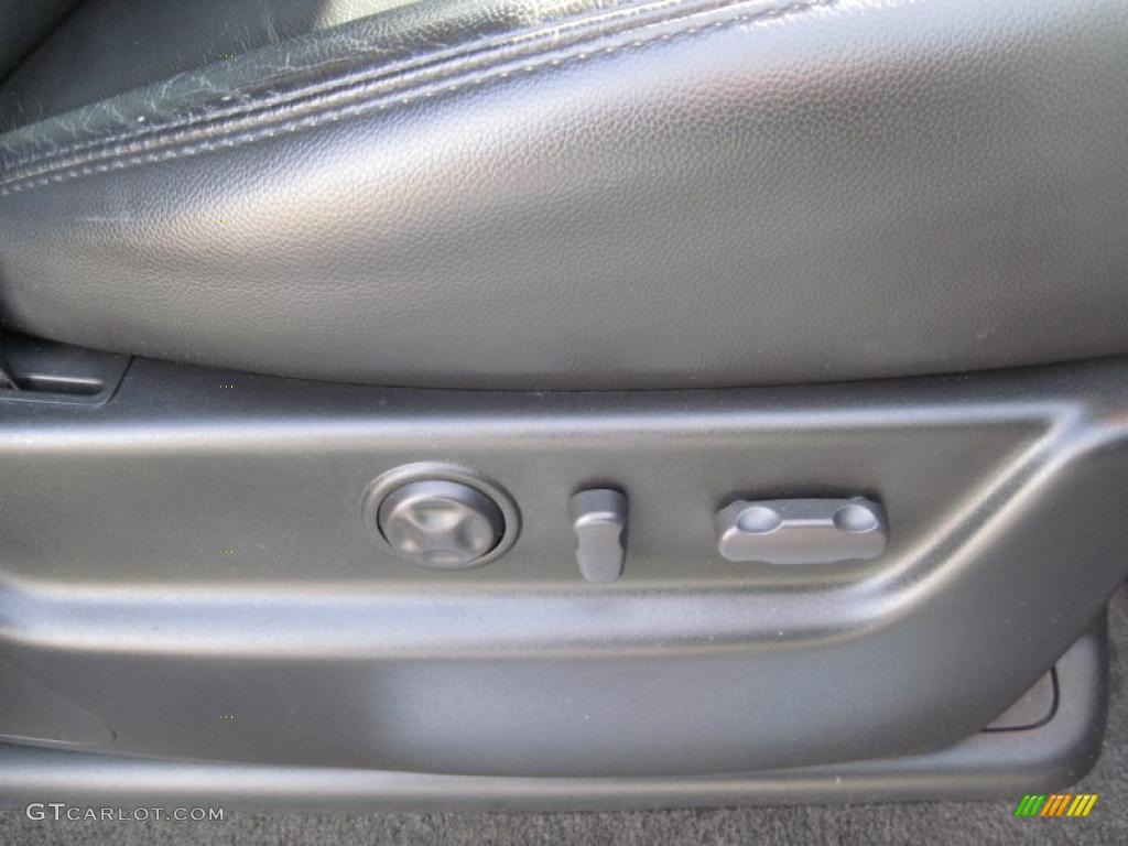 2007 Tahoe LTZ - Black / Ebony photo #20