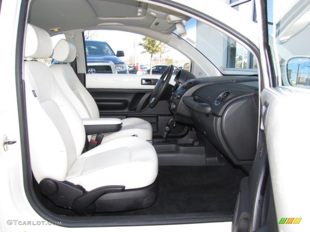 White Interior 2008 Volkswagen New Beetle Triple White Coupe Photo #45016242