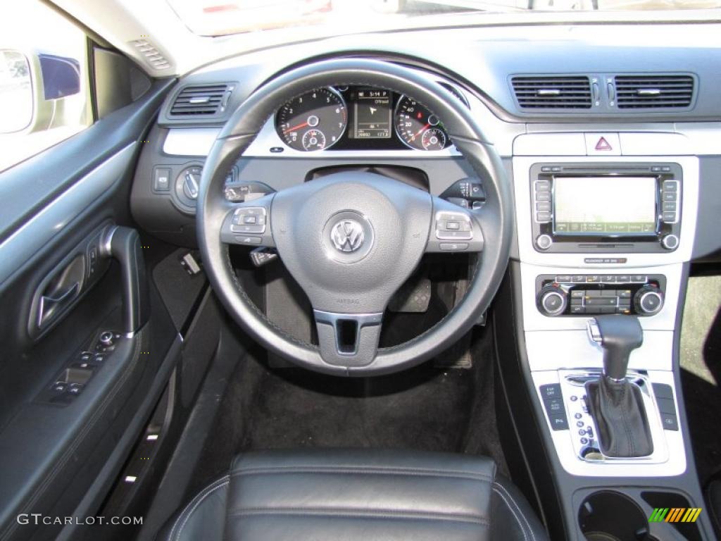 2009 Volkswagen CC VR6 Sport Controls Photo #45016354