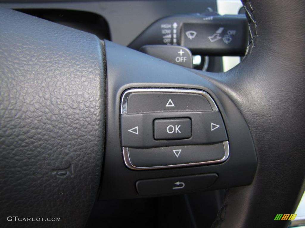 2009 Volkswagen CC VR6 Sport Controls Photo #45016366