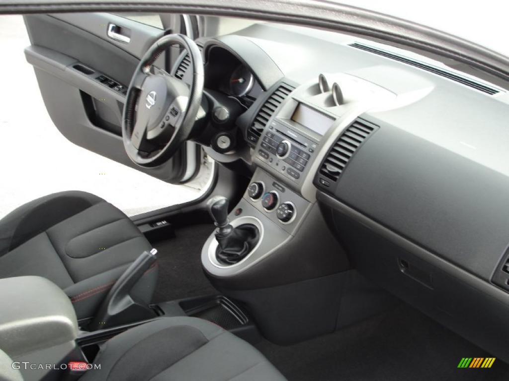 SE-R Charcoal Interior 2008 Nissan Sentra SE-R Spec V Photo #45023233