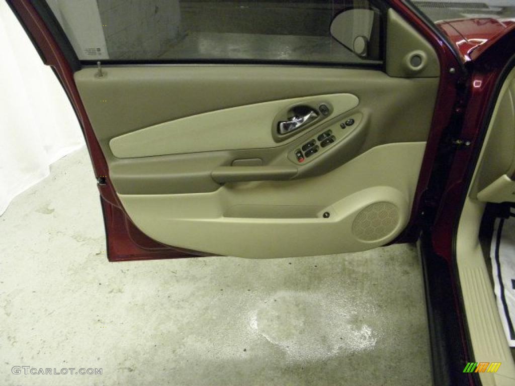 2004 Malibu LS V6 Sedan - Sport Red Metallic / Neutral photo #8