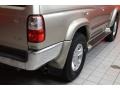 Dorado Gold Pearl - 4Runner SR5 Photo No. 14