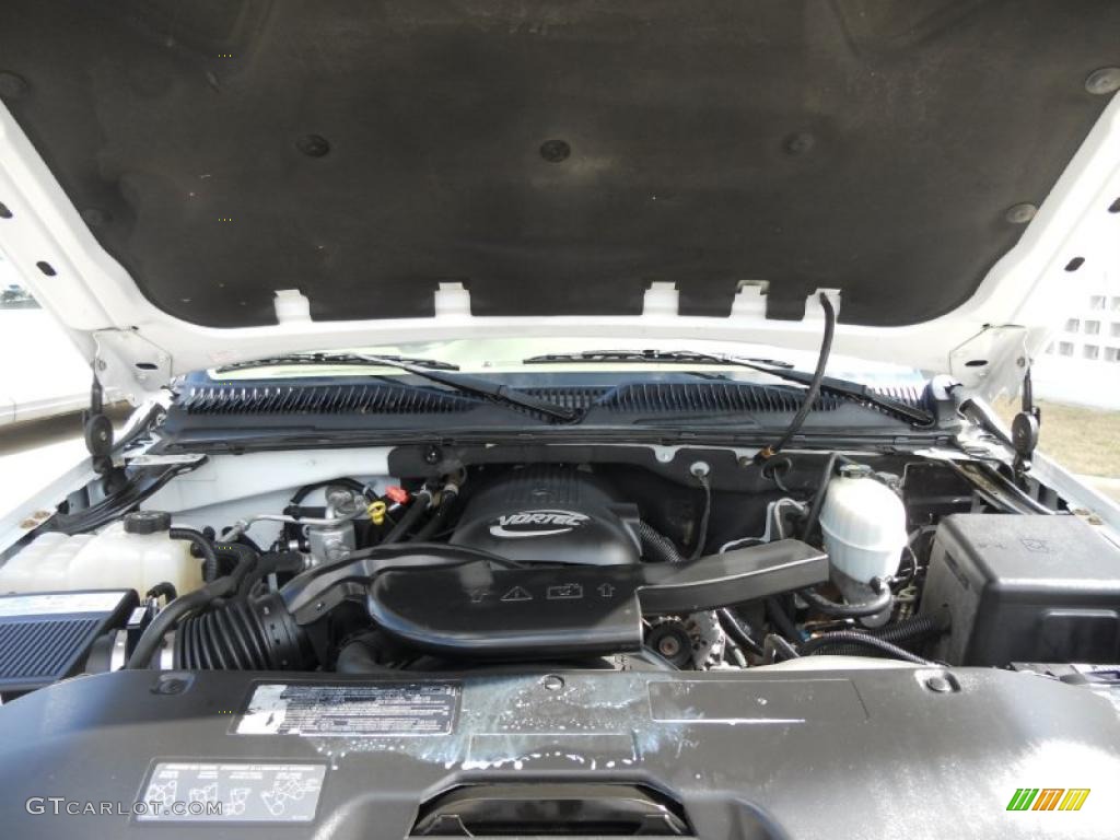 2004 Chevrolet Tahoe LT 4x4 Engine Photos