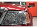 Vivid Red Metallic - Navigator Luxury Photo No. 23