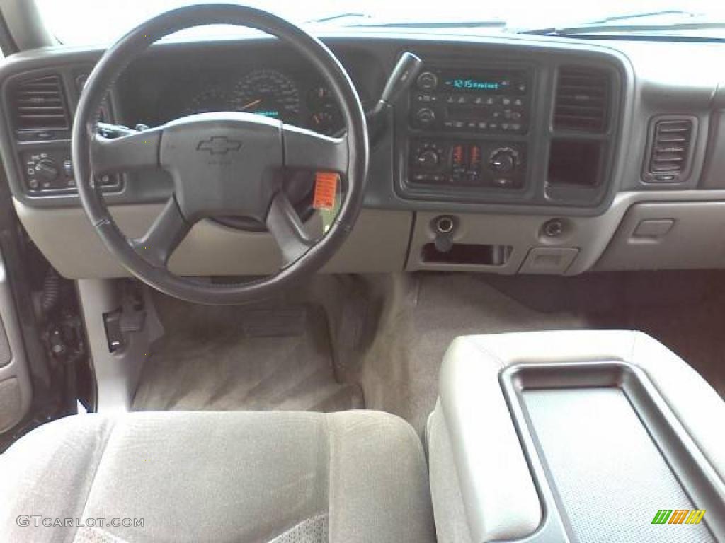 2004 Tahoe LS 4x4 - Dark Gray Metallic / Gray/Dark Charcoal photo #5