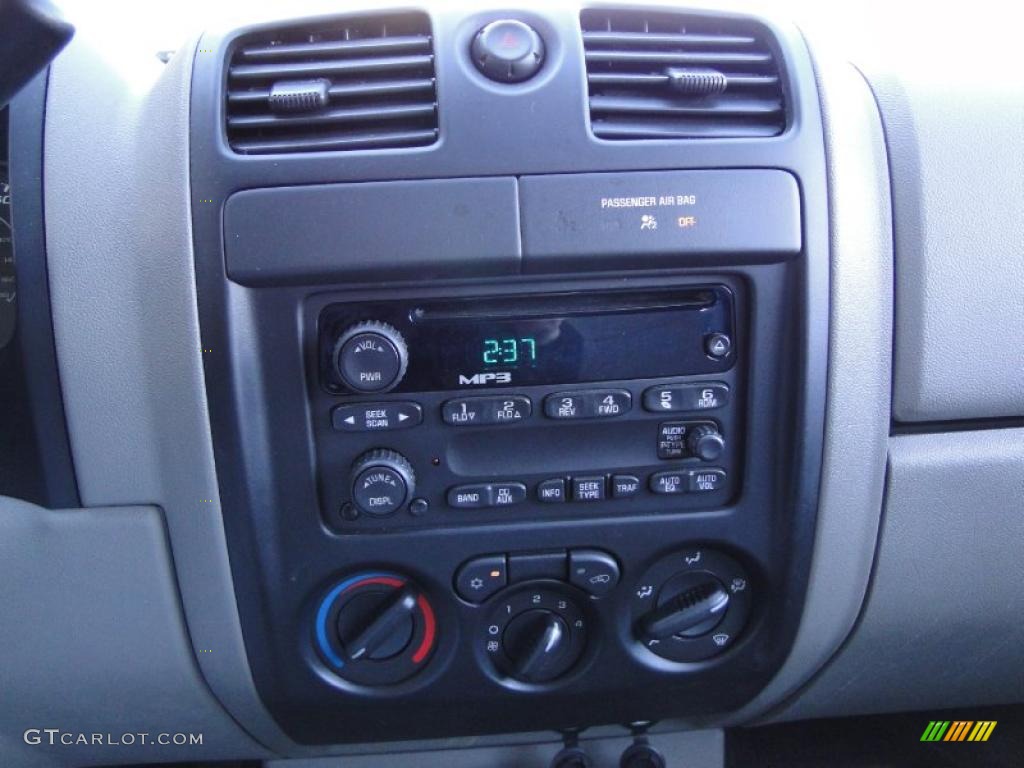 2006 Isuzu i-Series Truck i-280 LS Extended Cab Controls Photo #45027205