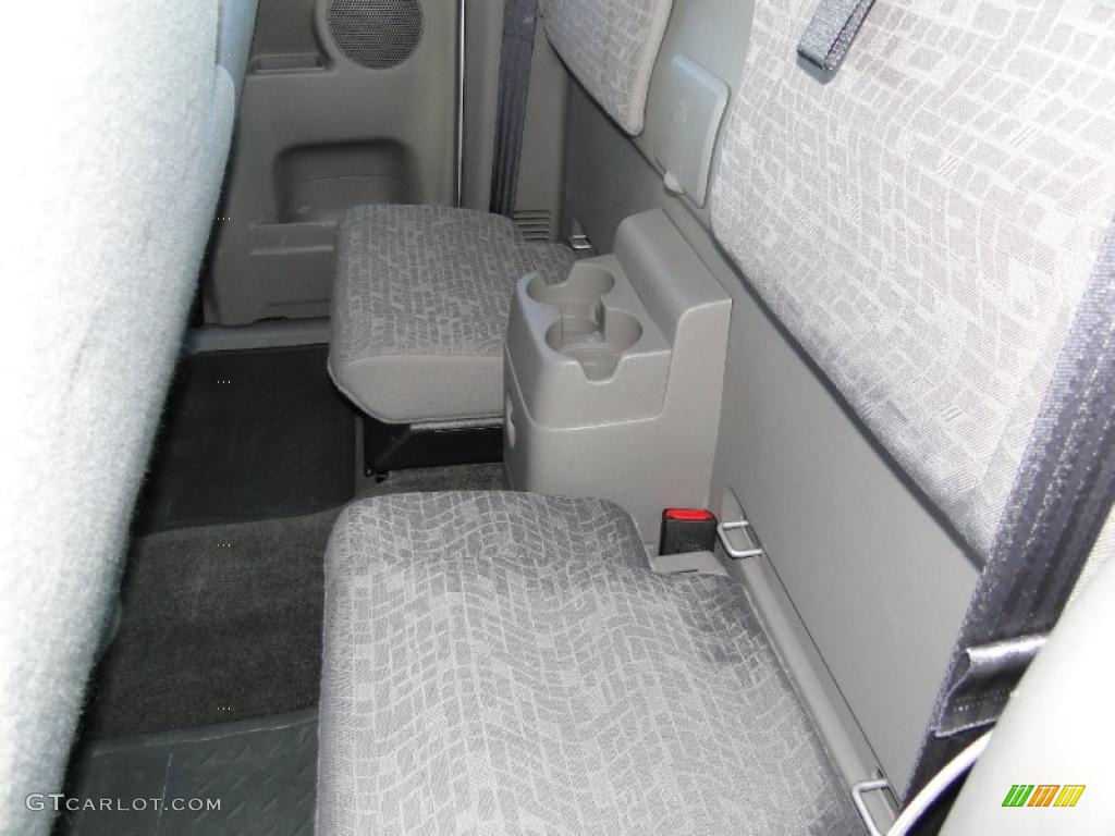 Medium Pewter Interior 2006 Isuzu i-Series Truck i-280 LS Extended Cab Photo #45027322