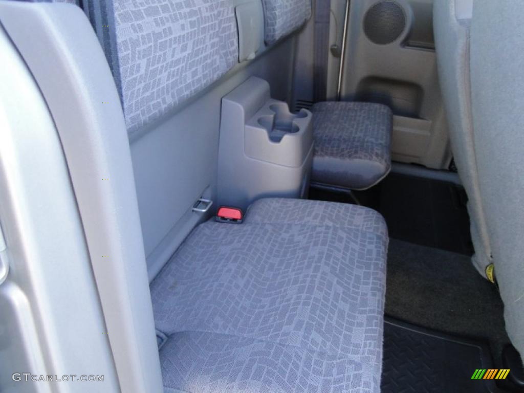 Medium Pewter Interior 2006 Isuzu i-Series Truck i-280 LS Extended Cab Photo #45027341