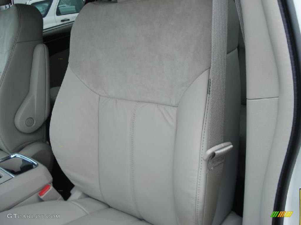 Black/Light Graystone Interior 2011 Chrysler Town & Country Limited Photo #45029021