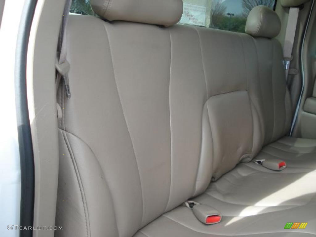 Tan Interior 2001 Chevrolet Silverado 2500HD LS Extended Cab Photo #45029333