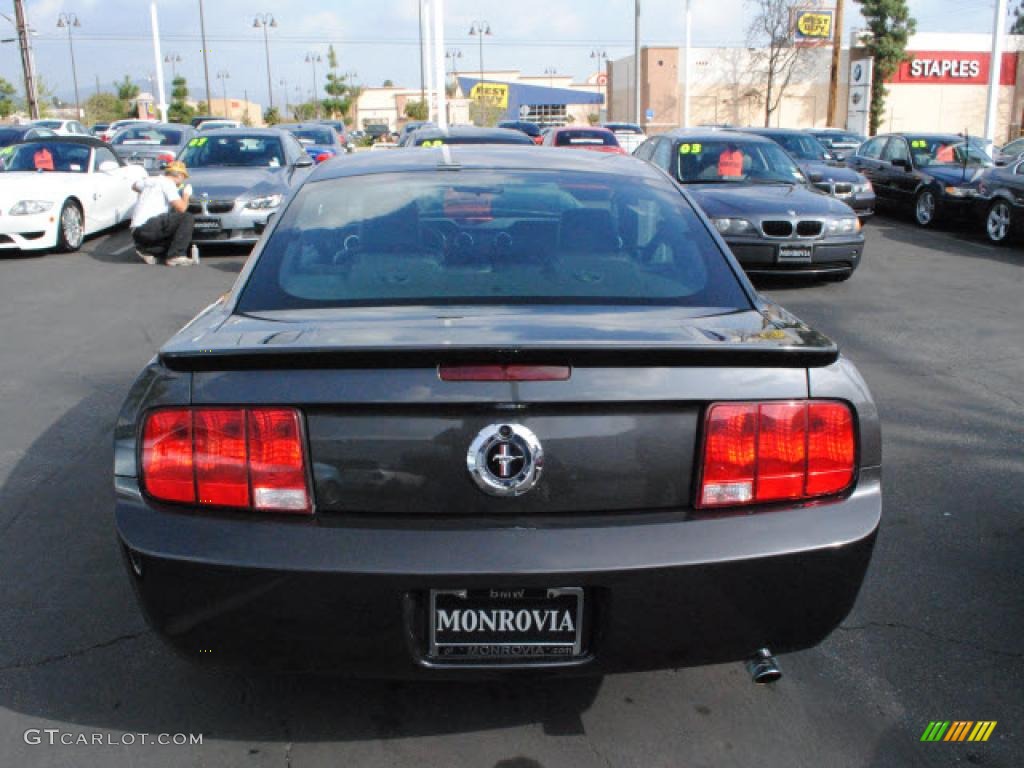 2008 Mustang V6 Premium Coupe - Alloy Metallic / Dark Charcoal photo #7