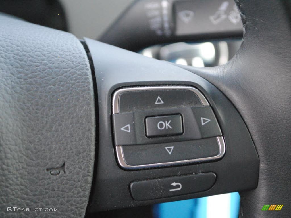 2010 Volkswagen CC Sport Controls Photo #45036713