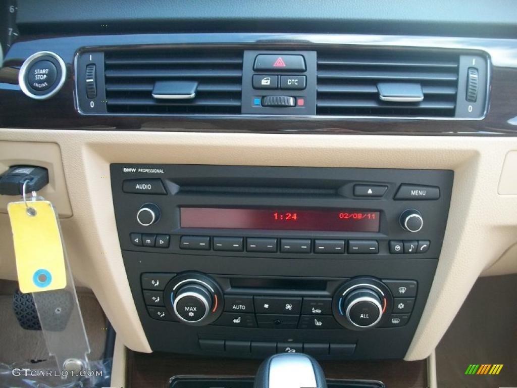 2010 3 Series 328i xDrive Sedan - Monaco Blue Metallic / Beige photo #19