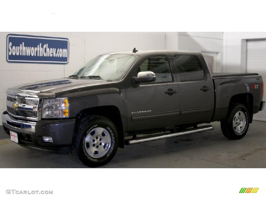 2011 Silverado 1500 LT Crew Cab 4x4 - Taupe Gray Metallic / Ebony photo #2