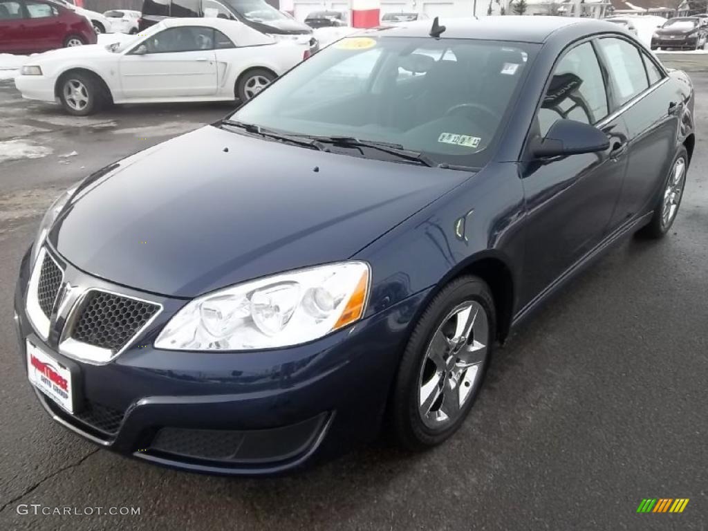 Midnight Blue Metallic Pontiac G6