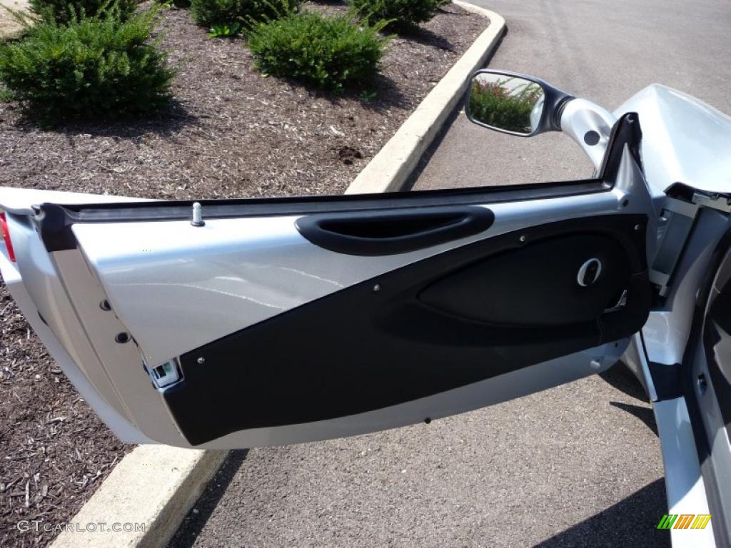 2011 Lotus Elise R Black Door Panel Photo #45046597