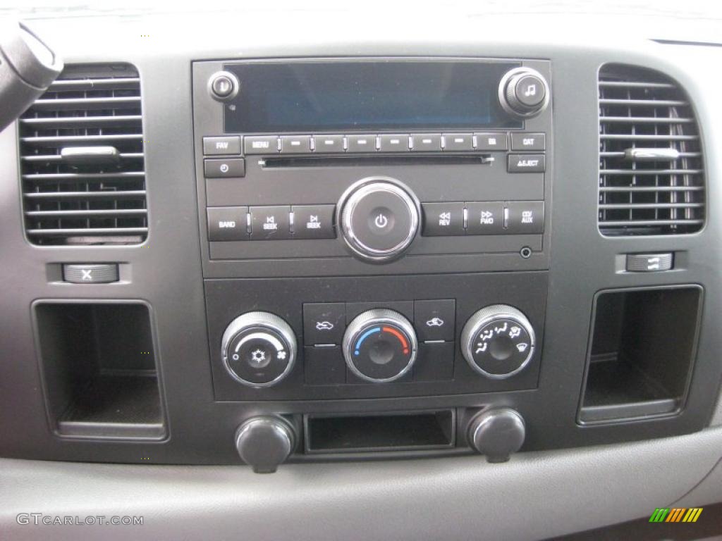 2009 Chevrolet Silverado 1500 Regular Cab 4x4 Controls Photo #45049373