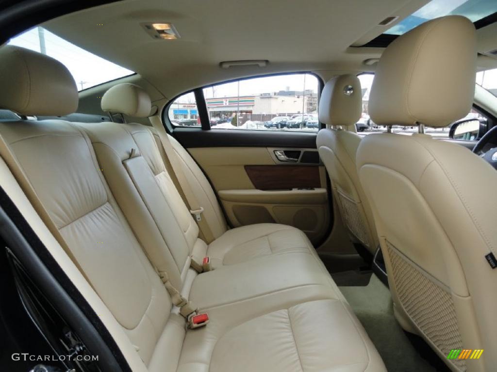 Barley Interior 2010 Jaguar XF Sport Sedan Photo #45050649