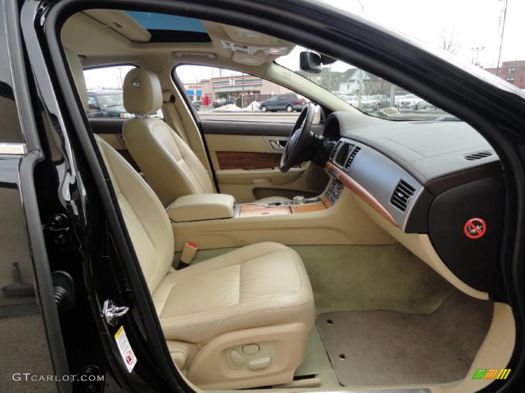 Barley Interior 2010 Jaguar XF Sport Sedan Photo #45050693