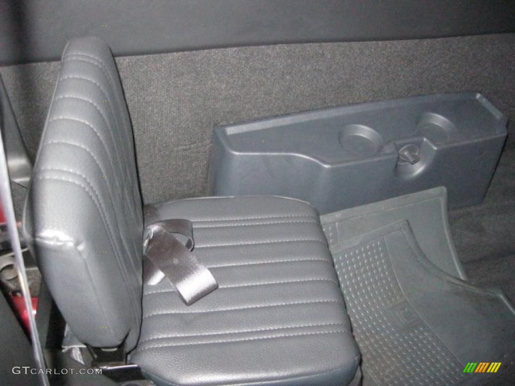 1998 S10 LS Extended Cab - Medium Red Metallic / Graphite photo #26