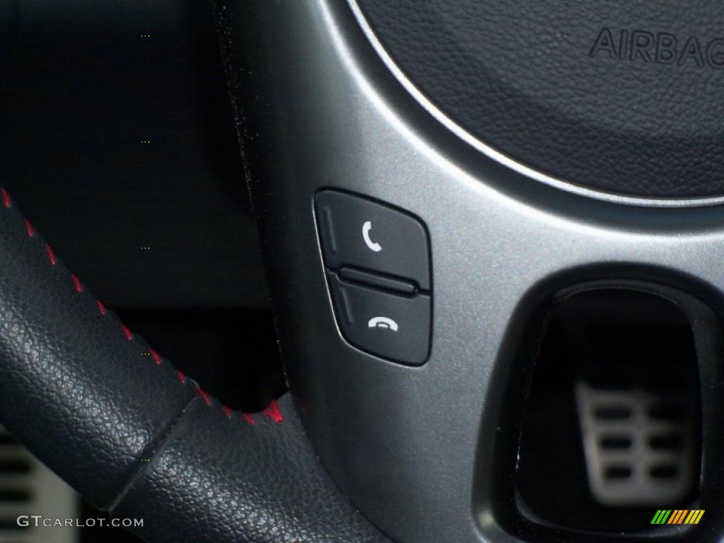 2010 Kia Forte Koup SX Controls Photo #45053003