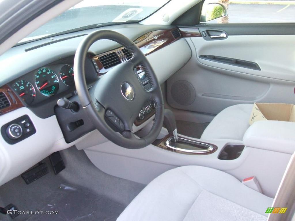 2011 Impala LT - Silver Ice Metallic / Gray photo #5