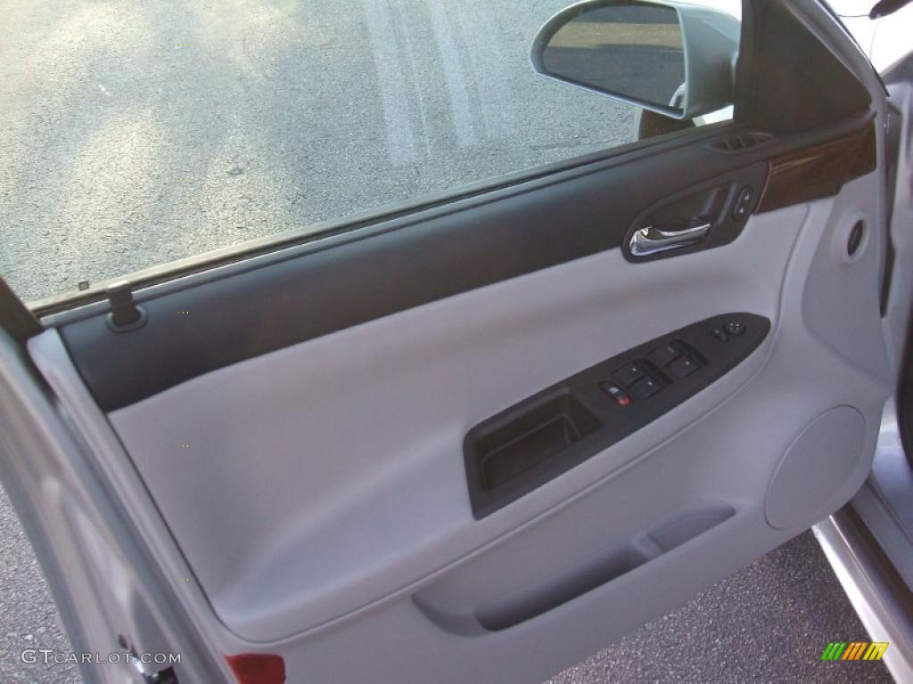2011 Impala LT - Silver Ice Metallic / Gray photo #6