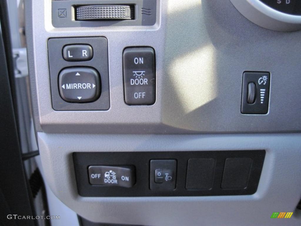 2011 Toyota Tundra TSS Double Cab Controls Photo #45053261
