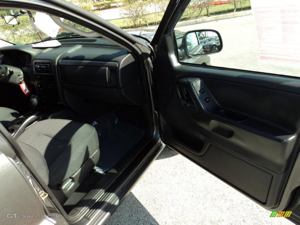 2004 Grand Cherokee Laredo - Graphite Metallic / Dark Slate Gray photo #19