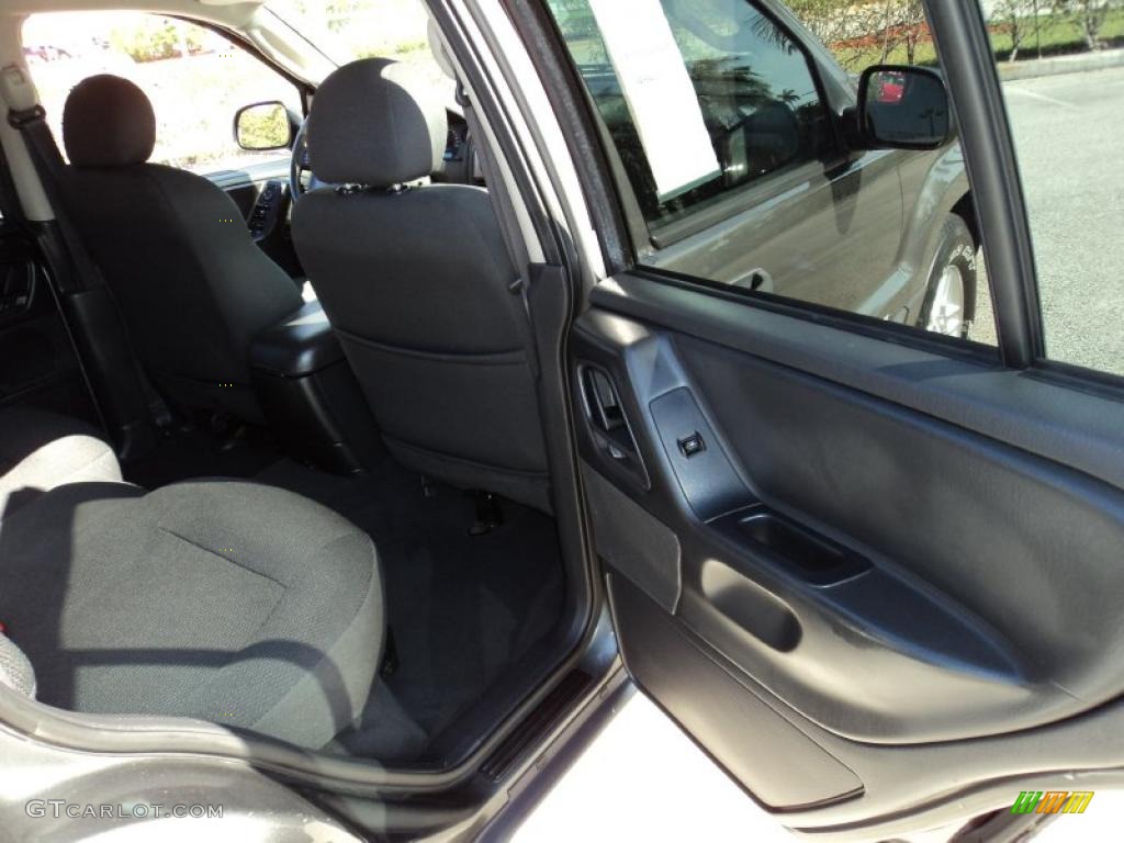2004 Grand Cherokee Laredo - Graphite Metallic / Dark Slate Gray photo #21