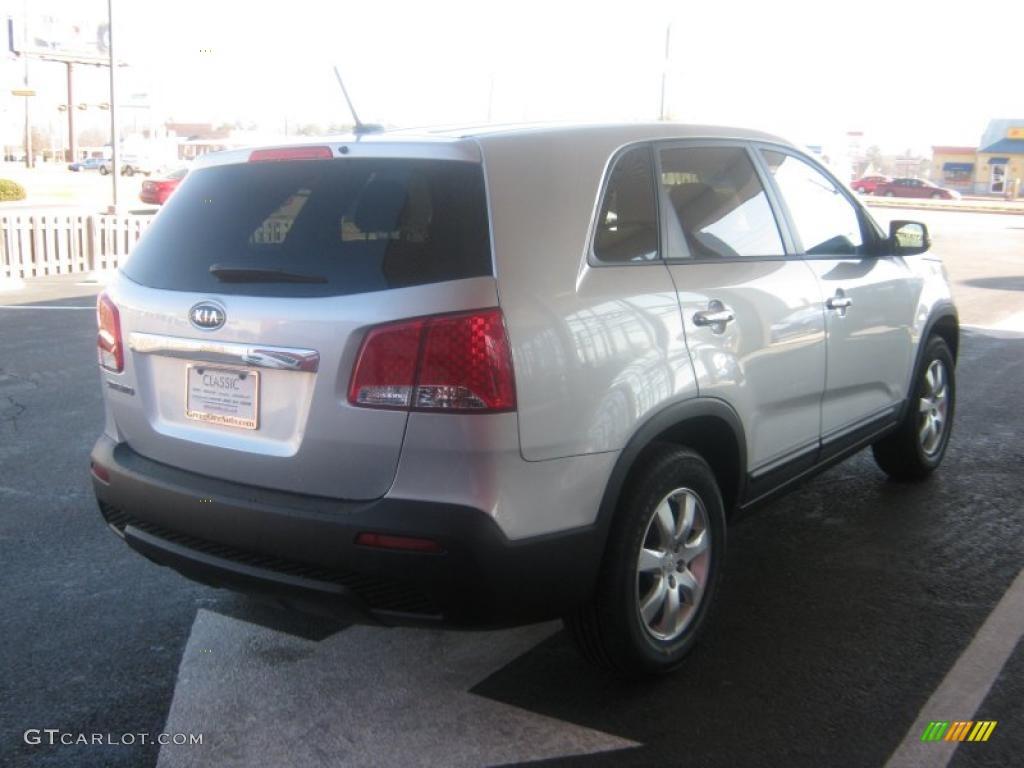 2011 Sorento LX - Bright Silver / Gray photo #5