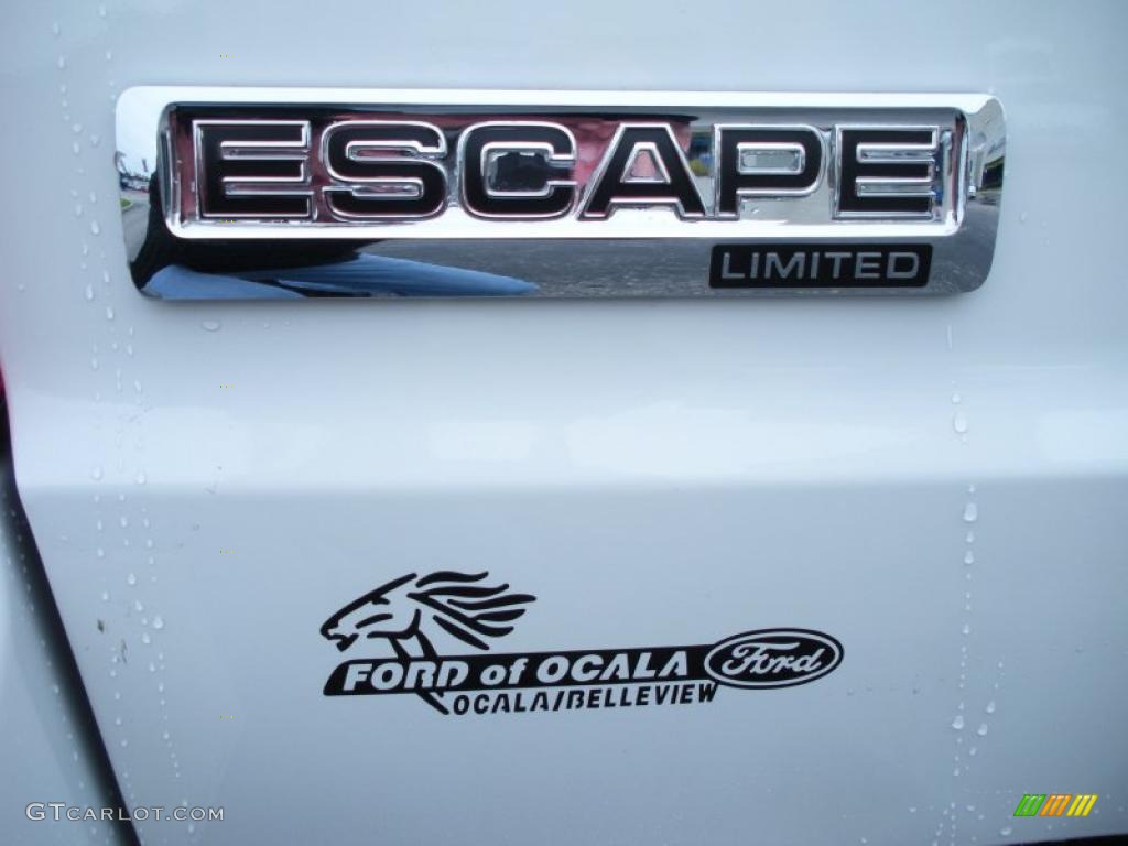 2011 Escape Limited V6 - White Suede / Charcoal Black photo #4