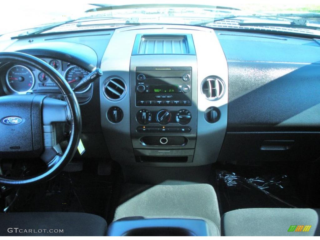 2004 F150 FX4 SuperCab 4x4 - Dark Shadow Grey Metallic / Black photo #18