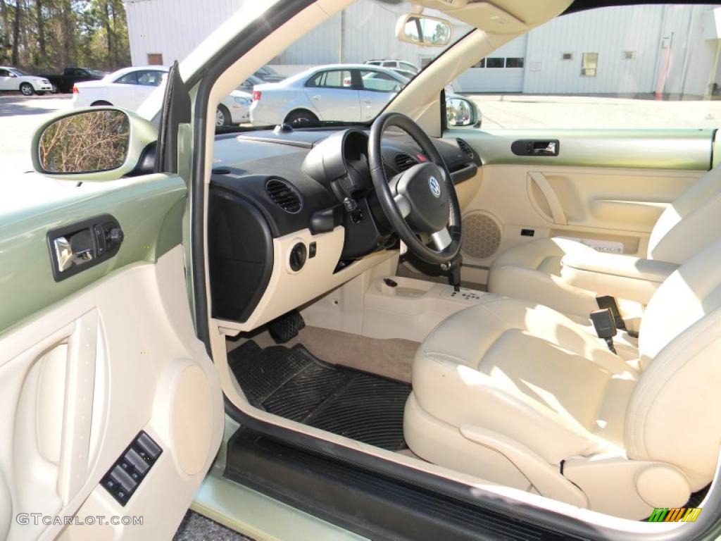 Cream Beige Interior 2008 Volkswagen New Beetle SE Convertible Photo #45066377