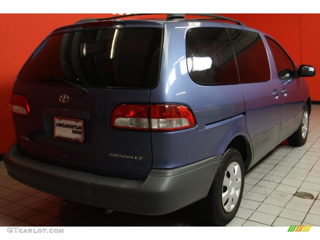 Denim Blue Mica 2001 Toyota Sienna LE Exterior Photo #45067437