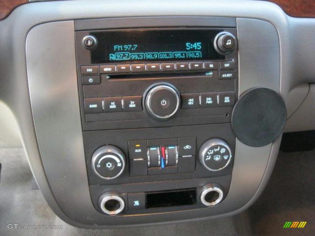 2007 GMC Yukon SLE Controls Photo #45068217