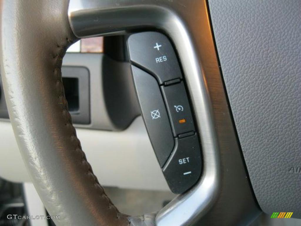 2007 GMC Yukon SLE Controls Photo #45068293