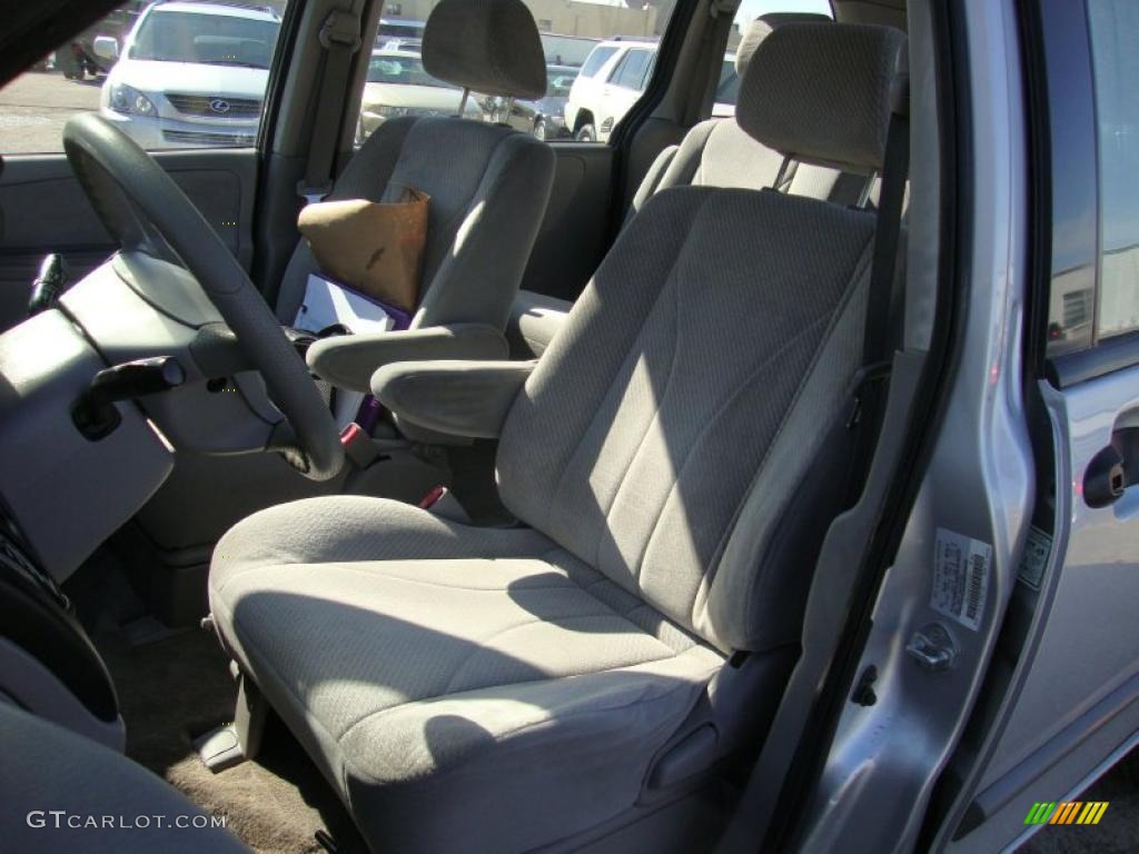 2000 MPV DX - Highlight Silver / Gray photo #17