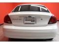 2003 Vibrant White Ford Taurus SES  photo #17