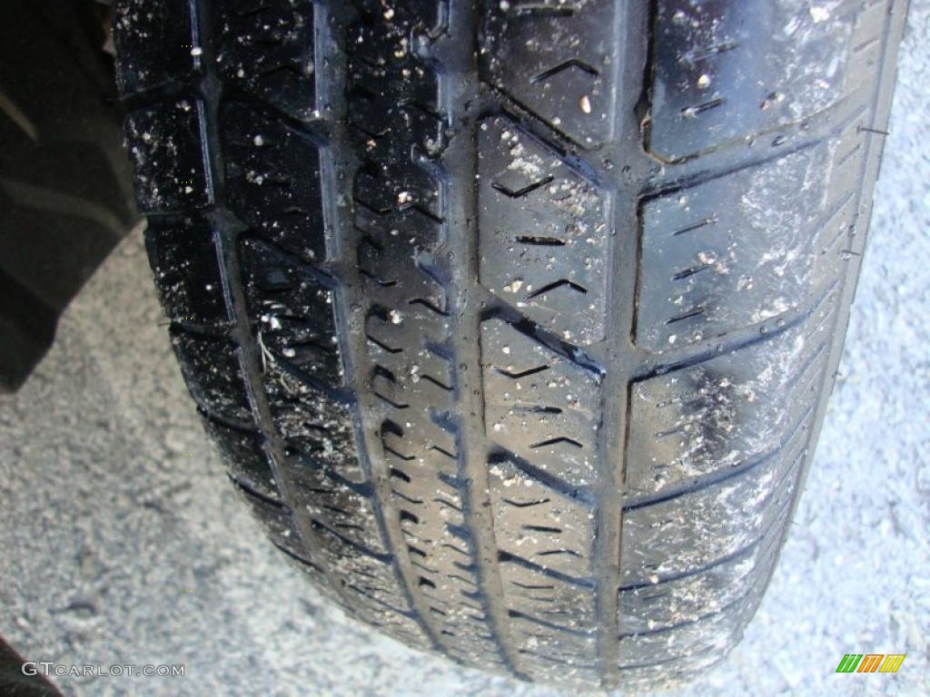 2000 MPV DX - Highlight Silver / Gray photo #43