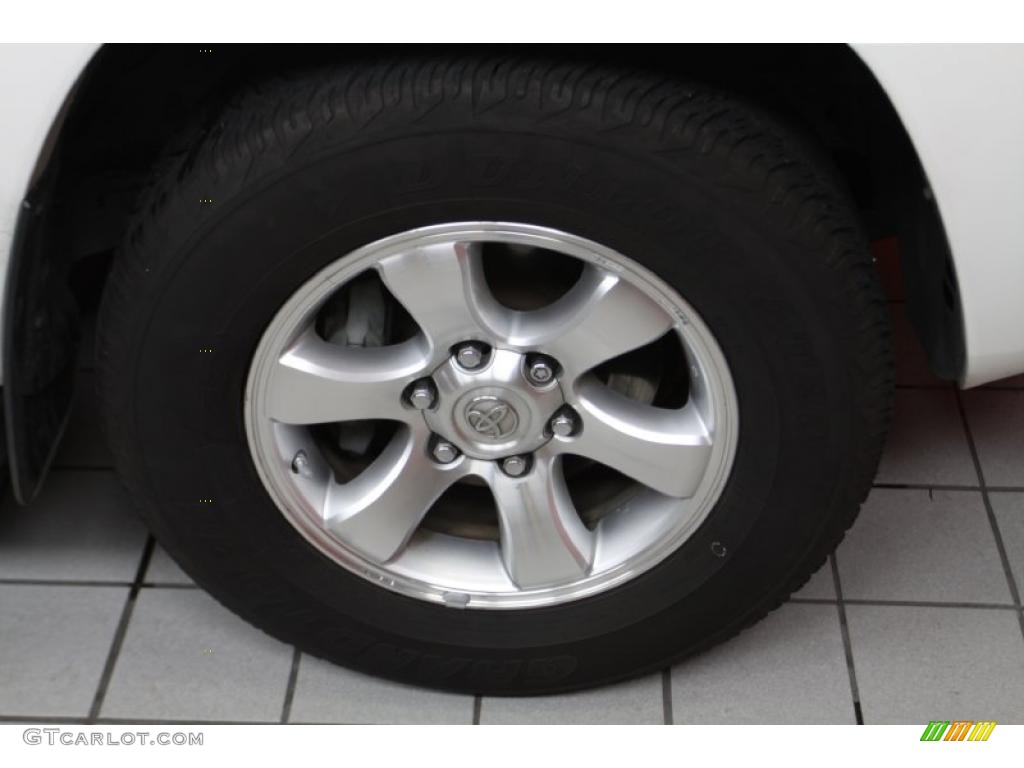 2004 4Runner Sport Edition - Natural White / Dark Charcoal photo #12