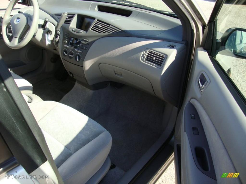 Gray Interior 2002 Toyota Prius Hybrid Photo #45070605