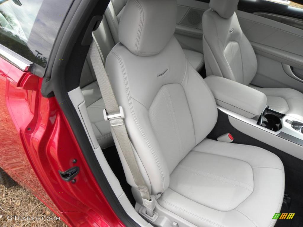 Light Titanium/Ebony Interior 2011 Cadillac CTS Coupe Photo #45072821